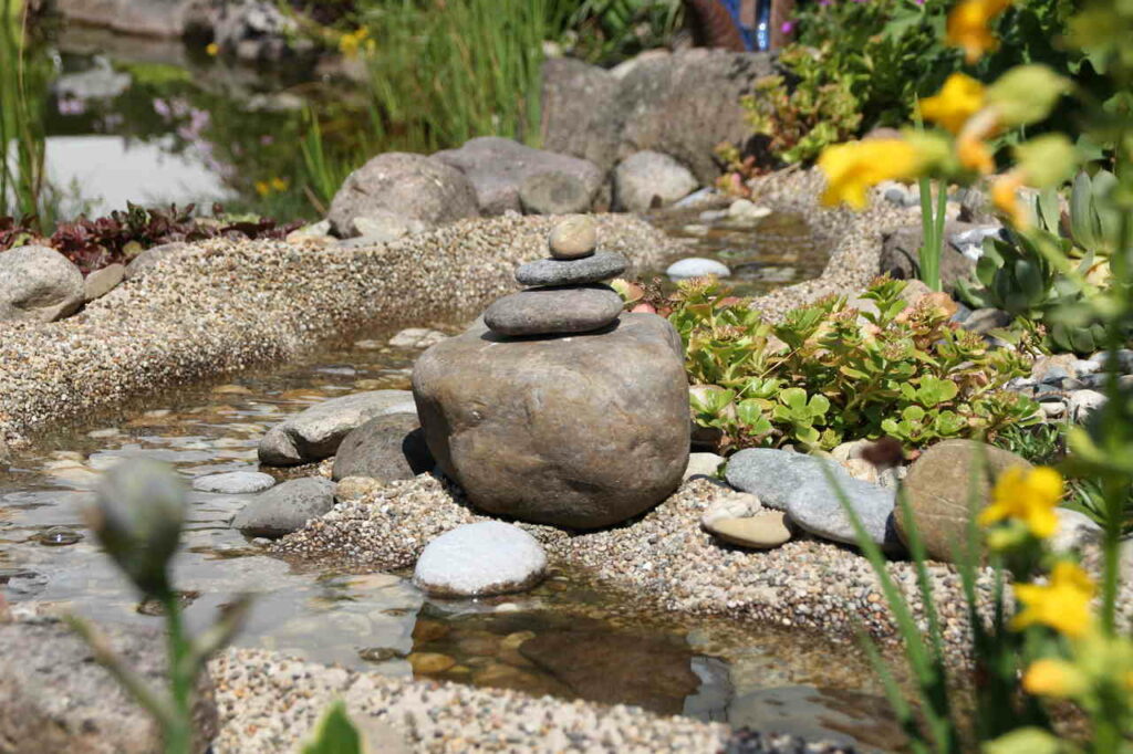 gartenteichmitbachlauf solarteichpumpe.de